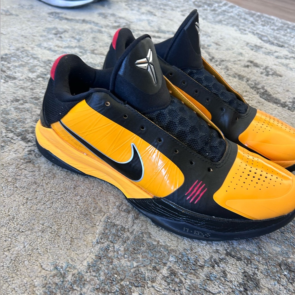 Men’s Bruce Lees size 13